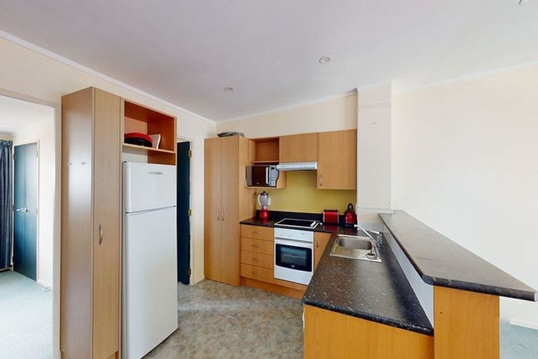 Photo of property in 22/3 Kelvin Grove, Te Aro, Wellington, 6011