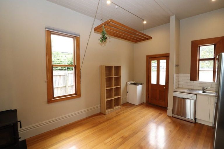 Photo of property in 32 Leitch Street, Somerfield, Christchurch, 8024