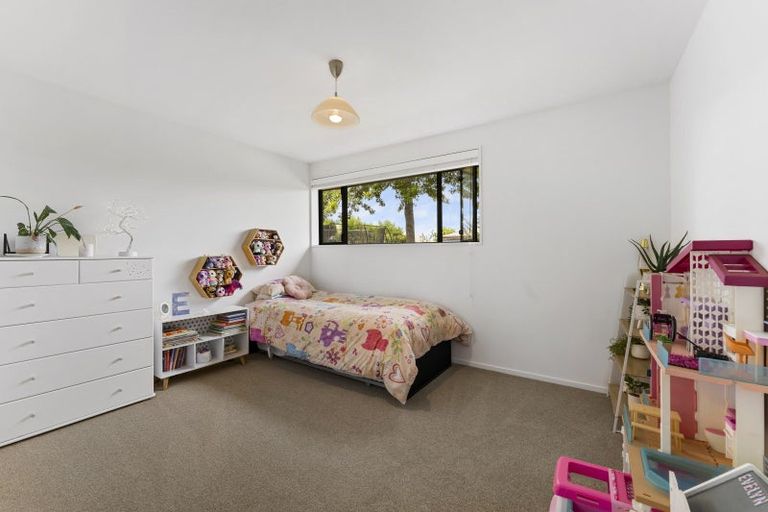 Photo of property in 16 Stark Place, Kaiapoi, 7630