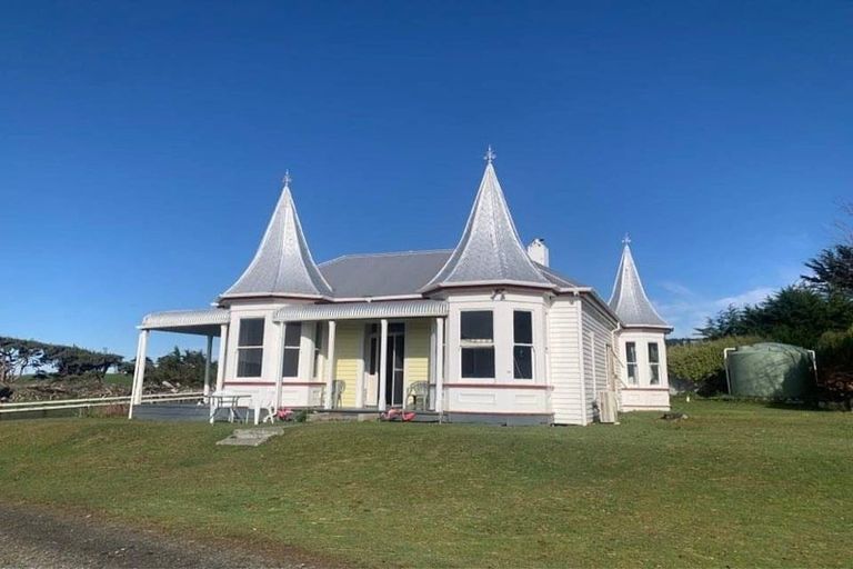 Photo of property in 95 Frentz Road, Pahia, Riverton, 9881