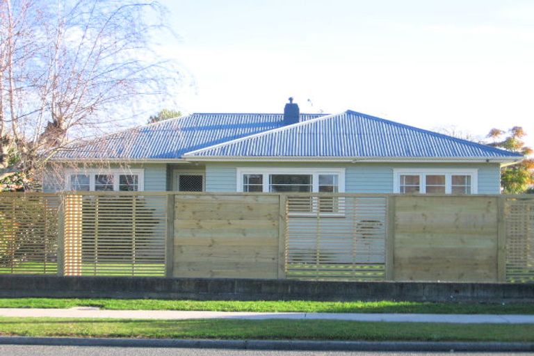 Photo of property in 15 Sandwich Road, St Andrews, Hamilton, 3200