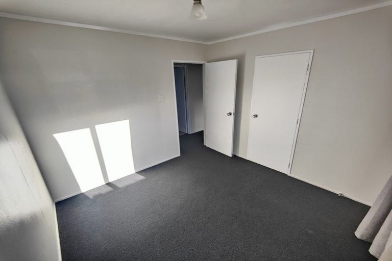 Photo of property in 77 Massey Street, Frankton, Hamilton, 3204