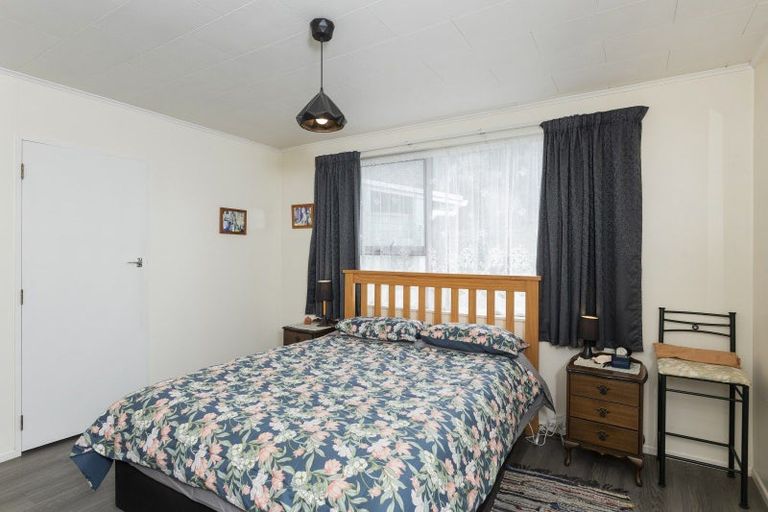 Photo of property in 13 Domain Road, Ormond, Gisborne, 4071