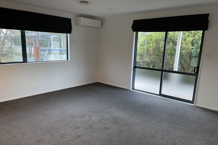 Photo of property in 2c Cashmere Avenue, Khandallah, Wellington, 6035