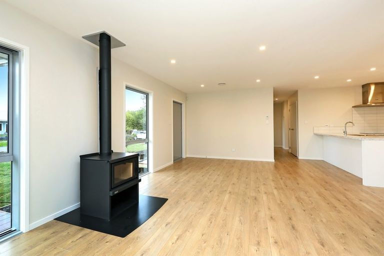 Photo of property in 14 Cape Grove, Haumoana, 4180