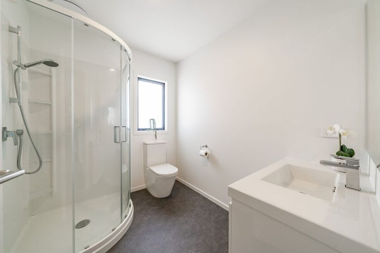 Photo of property in 9/104 Martin Street, Wallaceville, Upper Hutt, 5018