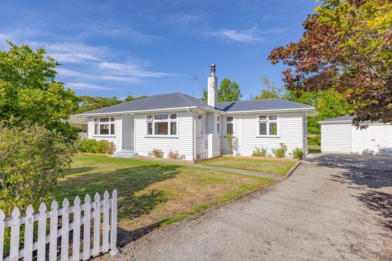 Photo of property in 29 Coddington Crescent, Masterton, 5810