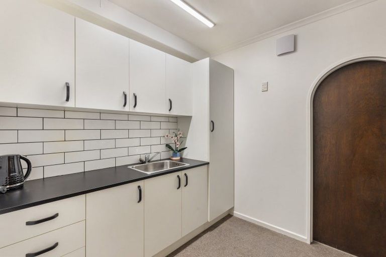 Photo of property in 130 Smart Road, Glen Avon, New Plymouth, 4372