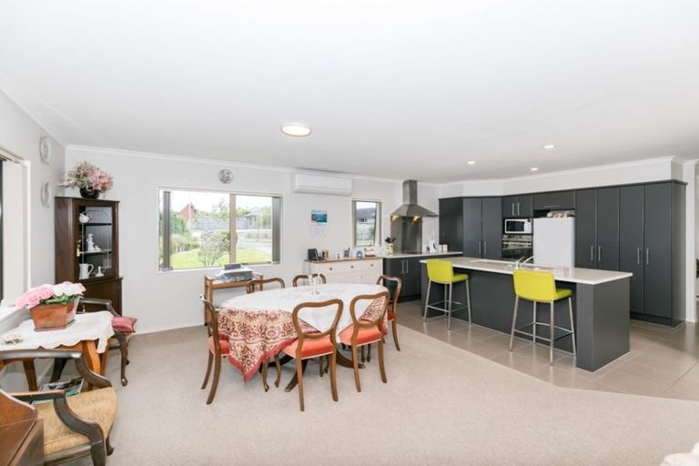 Photo of property in 104 Stirling Drive, Morrinsville, 3300