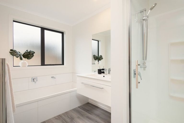 Photo of property in 50b Puhirake Crescent, Pyes Pa, Tauranga, 3112