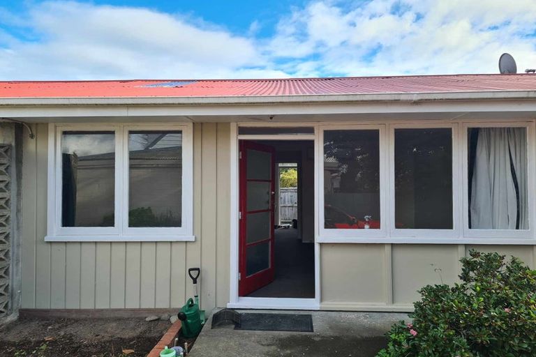 Photo of property in 46a Wilford Street, Wallaceville, Upper Hutt, 5018