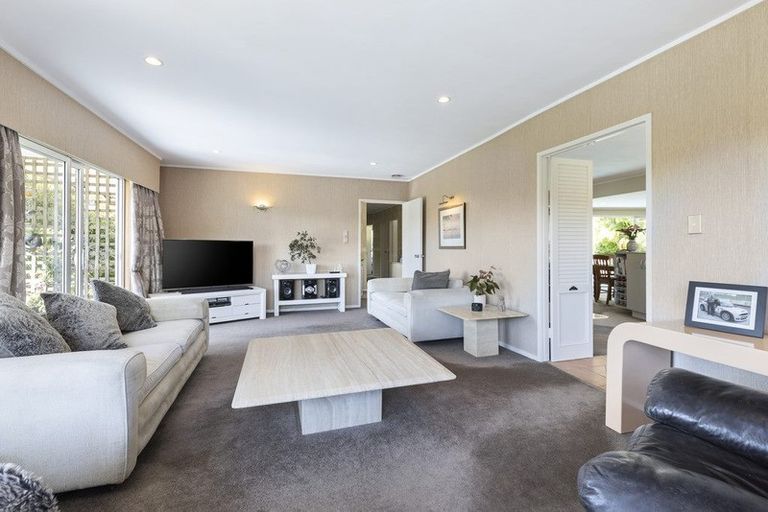 Photo of property in 10 Ponui Place, Mairangi Bay, Auckland, 0630