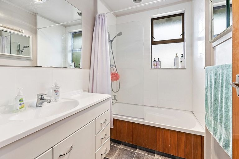 Photo of property in 26 Waiuta Street, Titahi Bay, Porirua, 5022