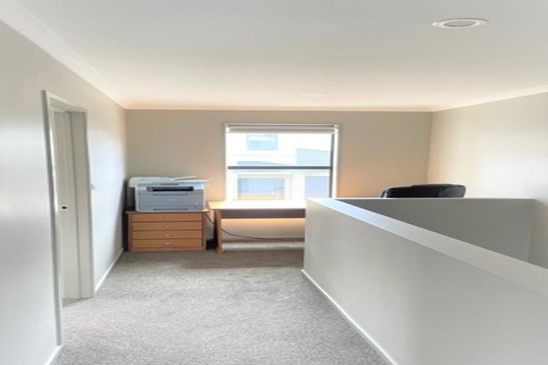 Photo of property in 4 Uruhau Close, Torbay, Auckland, 0630