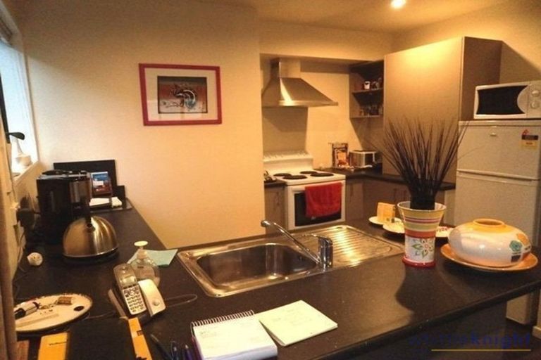 Photo of property in 300 Riccarton Road, Upper Riccarton, Christchurch, 8041