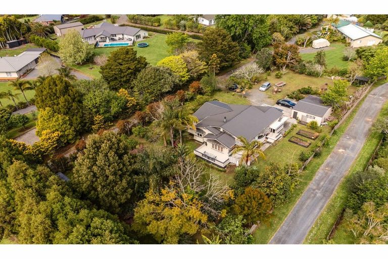 Photo of property in 42 Darwin Road, Kerikeri, 0230