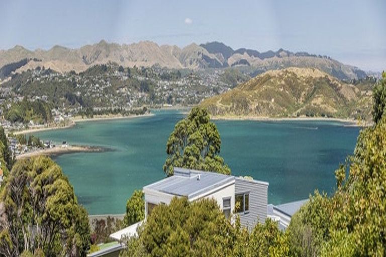 Photo of property in 63 Gordon Road, Plimmerton, Porirua, 5026