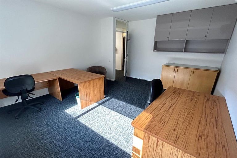 Photo of property in 32 Riccarton Road East, East Taieri, Mosgiel, 9024