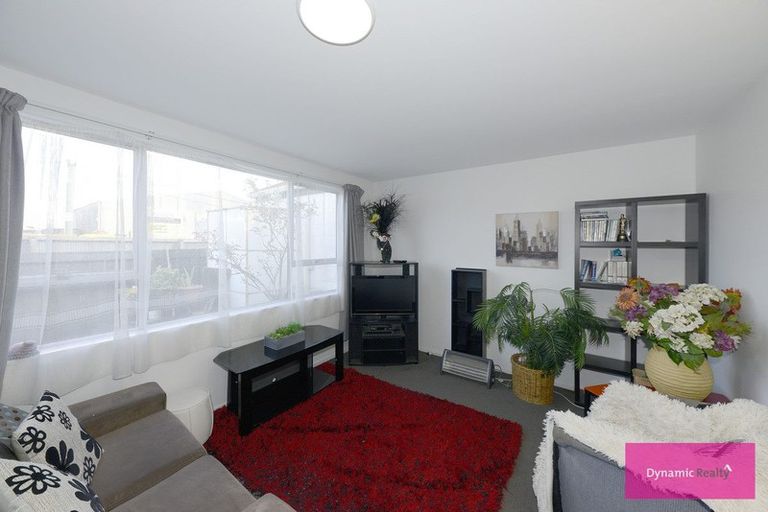 Photo of property in 2/16 Lane Street, Woolston, Christchurch, 8023
