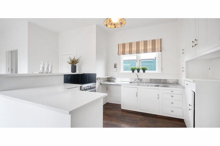 Photo of property in 1/12 Fairview Street, Somerfield, Christchurch, 8024