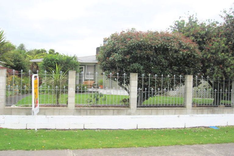 Photo of property in 21 Royal Arch Place, Rosehill, Papakura, 2113