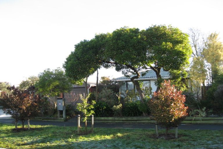 Photo of property in 2 Sinclair Street, New Brighton, Christchurch, 8083