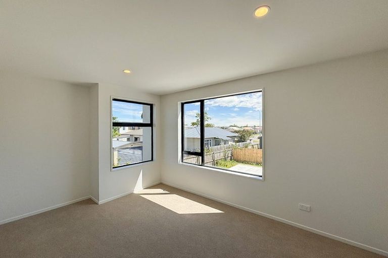 Photo of property in 3/112 Aldwins Road, Phillipstown, Christchurch, 8062