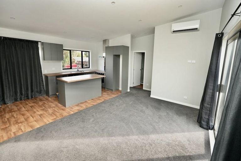 Photo of property in 37 Grey Street, Woodville, 4920