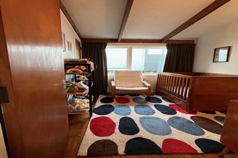 Photo of property in 69 Potter Avenue, Northcote, Auckland, 0627