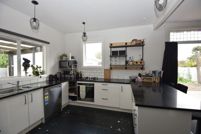 Photo of property in 23 Kupe Drive, Carterton, 5713