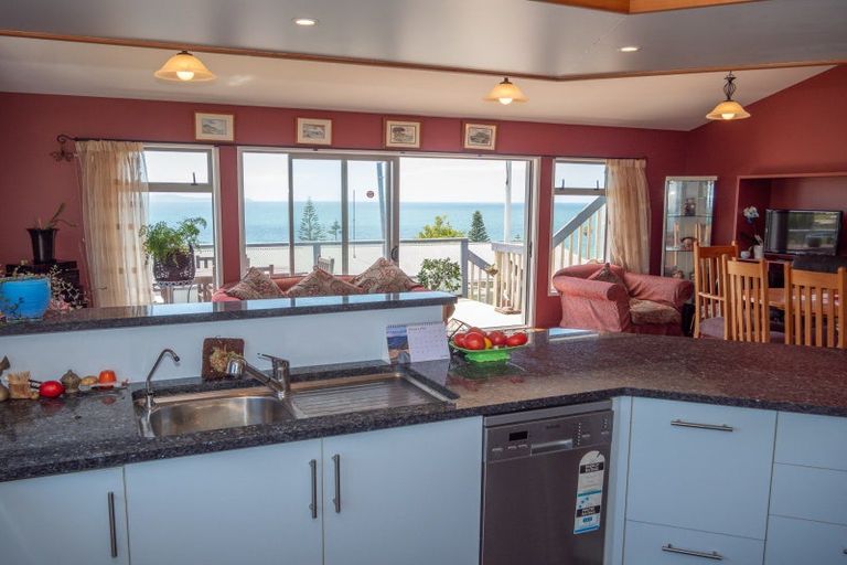 Photo of property in 43 Stratford Drive, Cable Bay, 0420