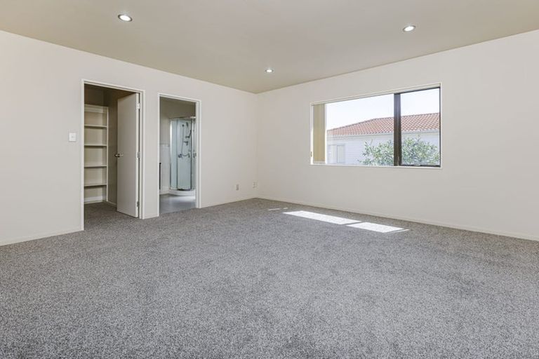Photo of property in 31 Janway Avenue, Flat Bush, Auckland, 2016