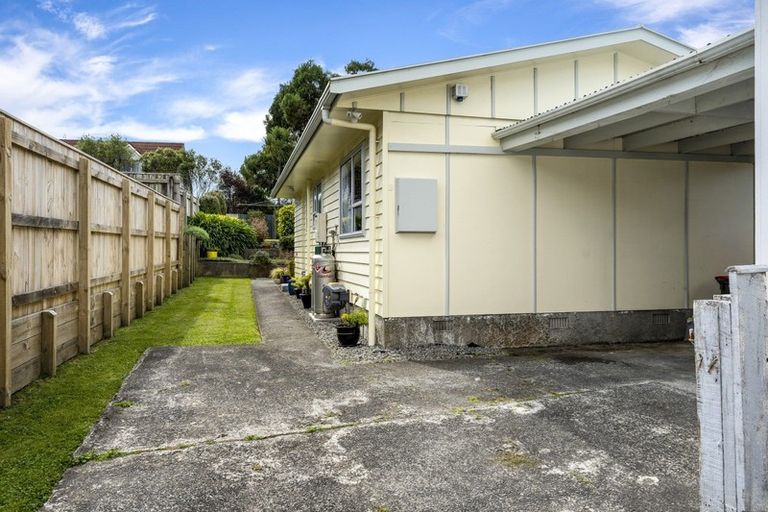 Photo of property in 1/3 Ely Grove, Wainuiomata, Lower Hutt, 5014