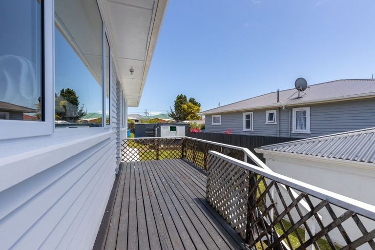 Photo of property in 7 Watene Crescent, Waitara, 4320