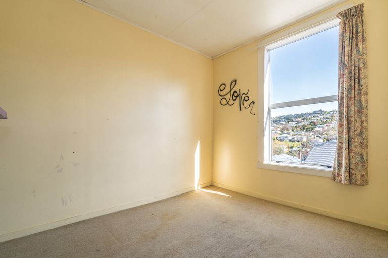 Photo of property in 75 Walton Street, Kaikorai, Dunedin, 9010