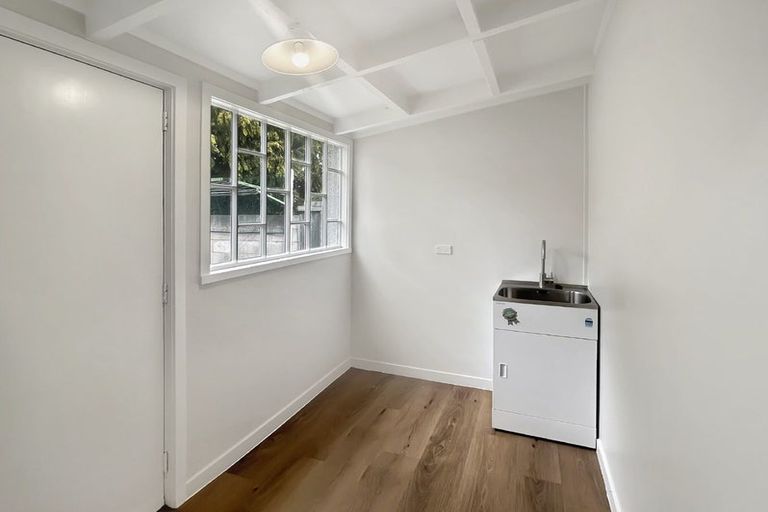 Photo of property in 19 Pratt Street, New Brighton, Christchurch, 8083
