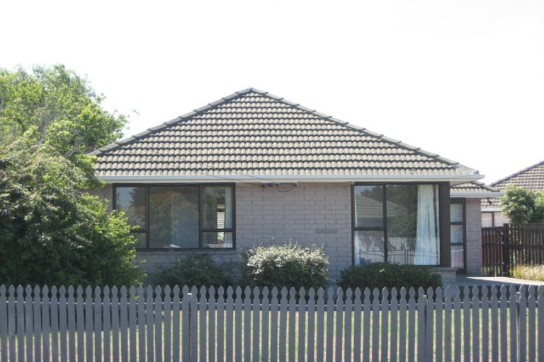 Photo of property in 5 Quebec Place, Wainoni, Christchurch, 8061