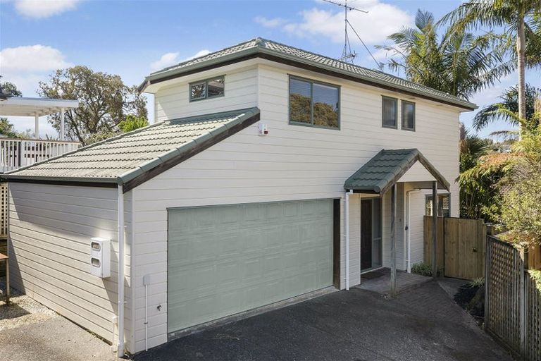 Photo of property in 3/51 Corunna Road, Milford, Auckland, 0620