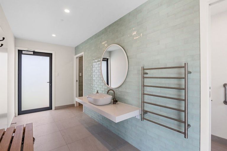 Photo of property in 60 Hollands Road, Tinwald, Ashburton, 7771