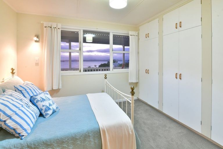Photo of property in 135 Stanmore Bay Road, Stanmore Bay, Whangaparaoa, 0932