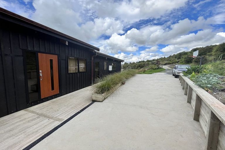 Photo of property in 28 Centrebush Lane, Raglan, 3295