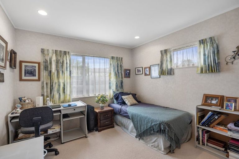 Photo of property in 8b Longwood Lane, Otumoetai, Tauranga, 3110