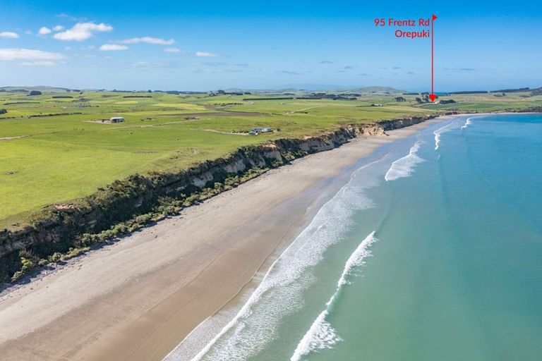 Photo of property in 95 Frentz Road, Pahia, Riverton, 9881