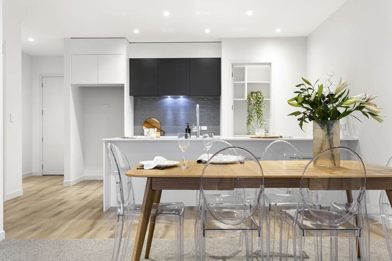 Photo of property in 28 Walter Merton Road, Hobsonville, Auckland, 0616