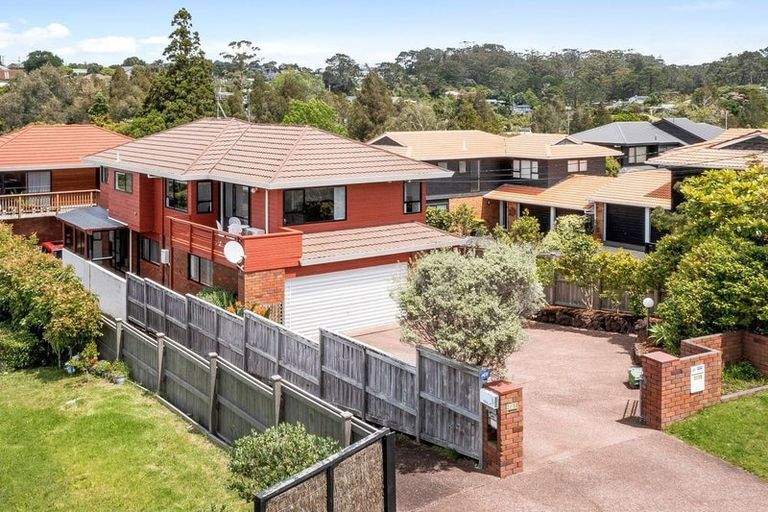 Photo of property in 1/10 Channel View Road, Campbells Bay, Auckland, 0630