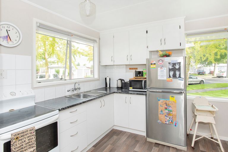 Photo of property in 3 Campbell Street, Mangapapa, Gisborne, 4010