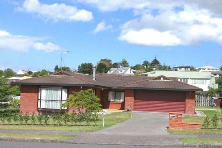 Photo of property in 60 Picasso Drive, West Harbour, Auckland, 0618