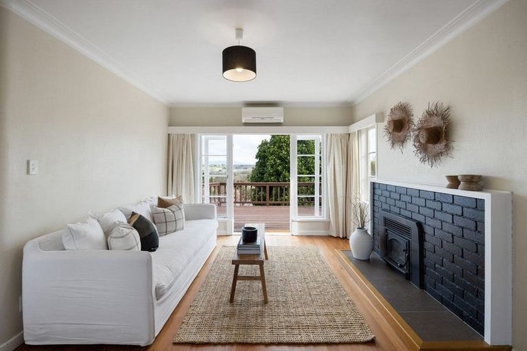 Photo of property in 6 Grey Street, Cambridge, 3434