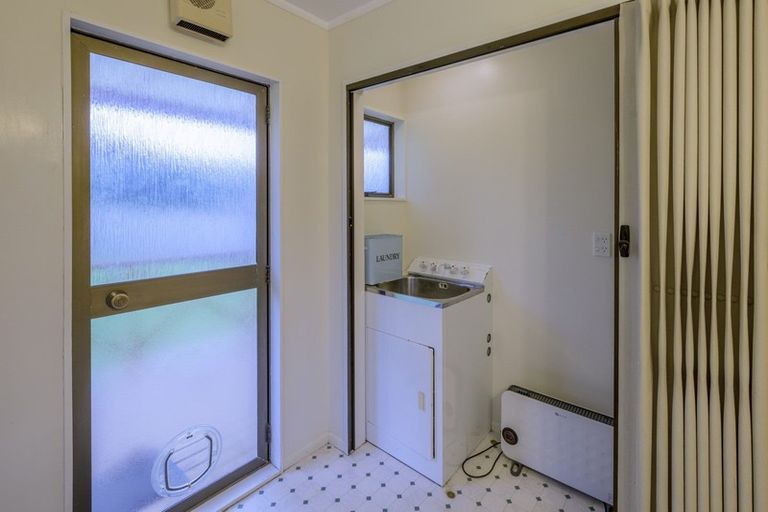 Photo of property in 6 Kainui Road, Raumati South, Paraparaumu, 5032