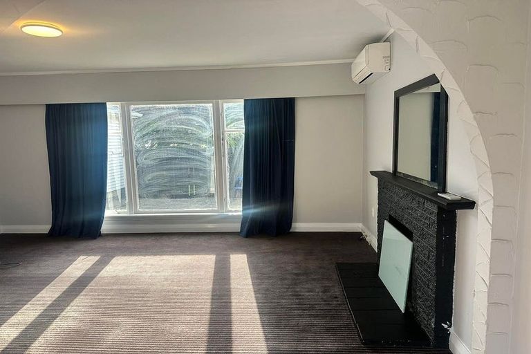 Photo of property in 100 Frederick Street, Wainuiomata, Lower Hutt, 5014